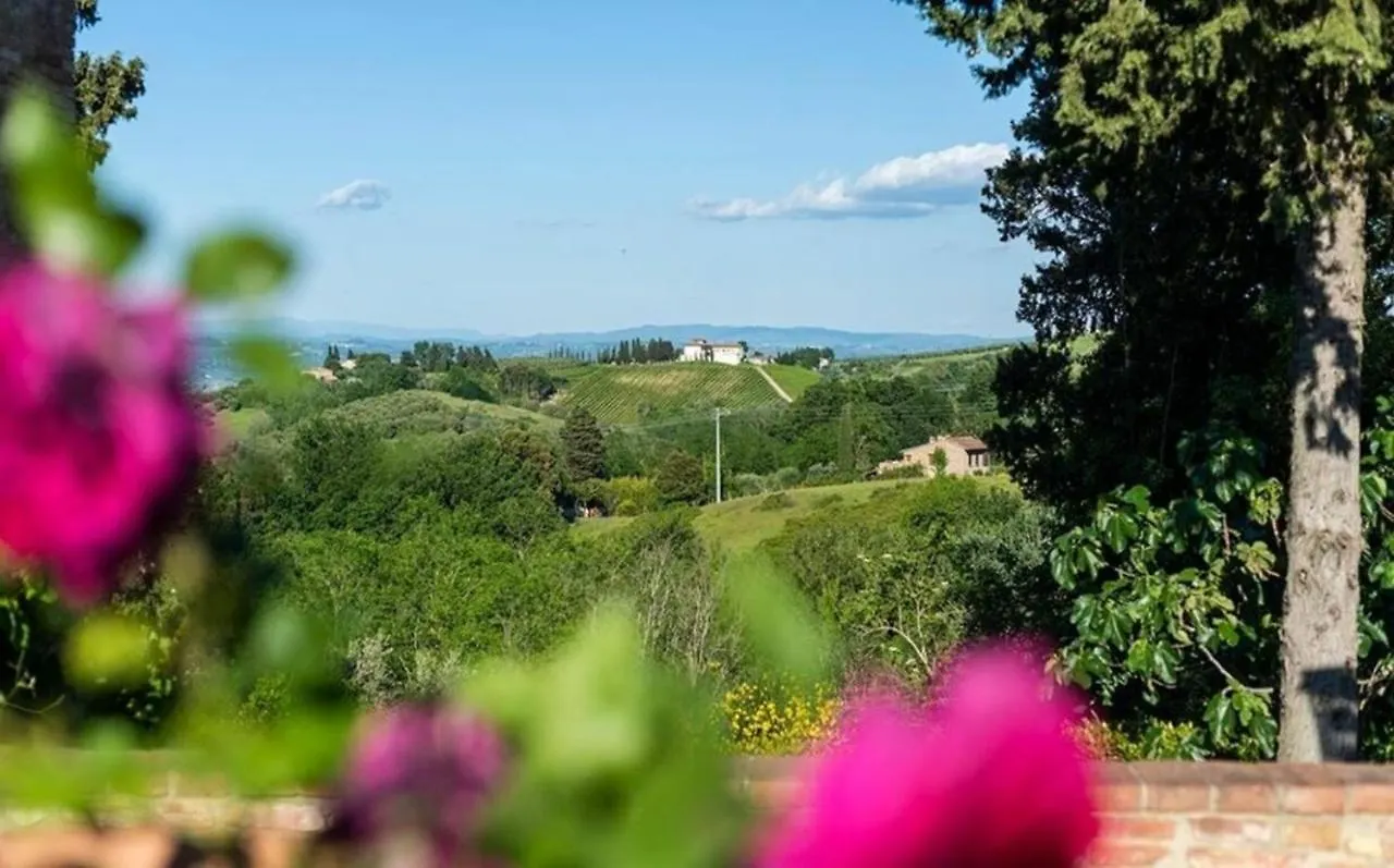 Villa Le Mura Montaione 0*,